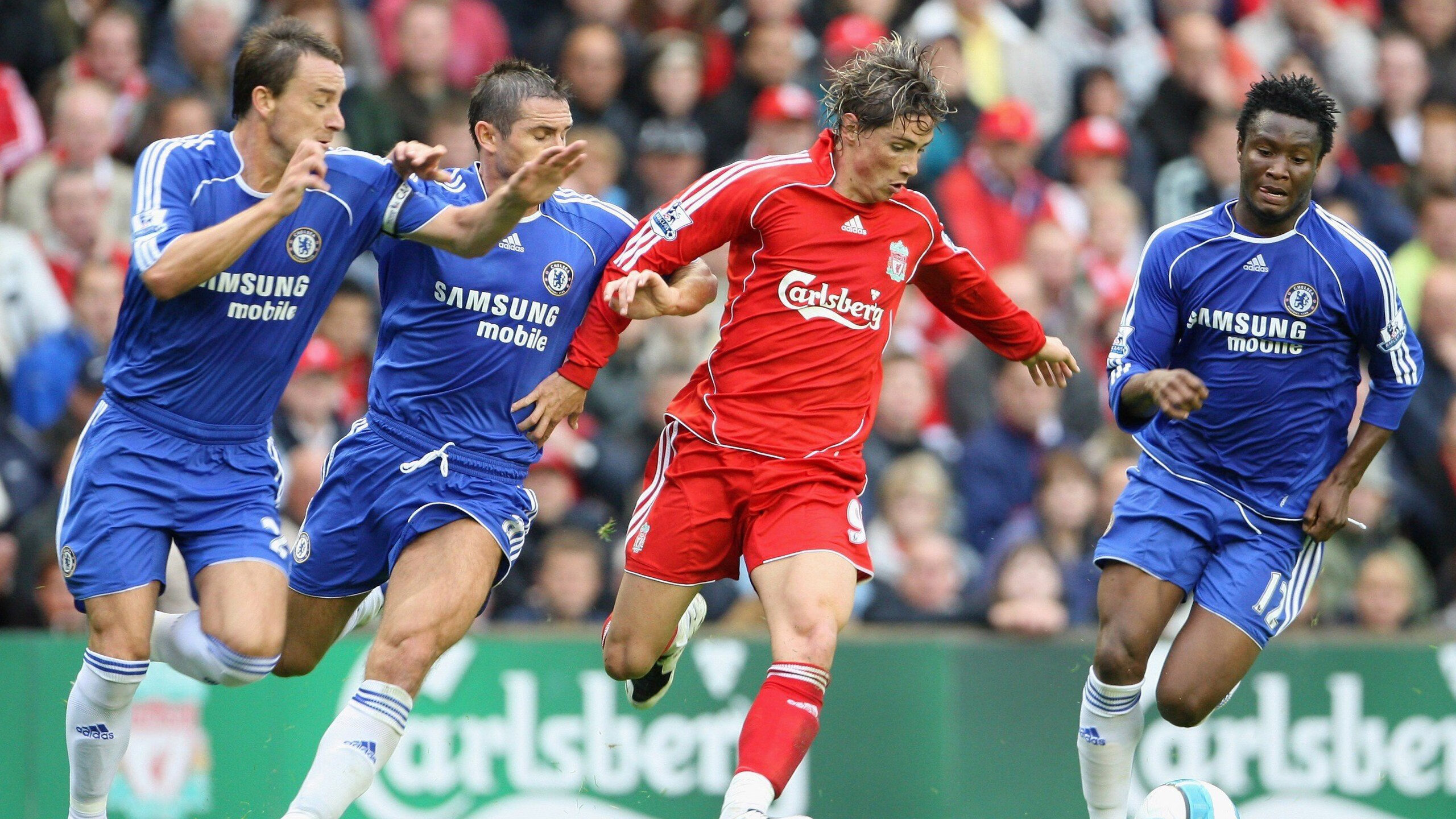 欧冠赛季:球迷上座率恢复至疫情前水平 多个球场多次爆满